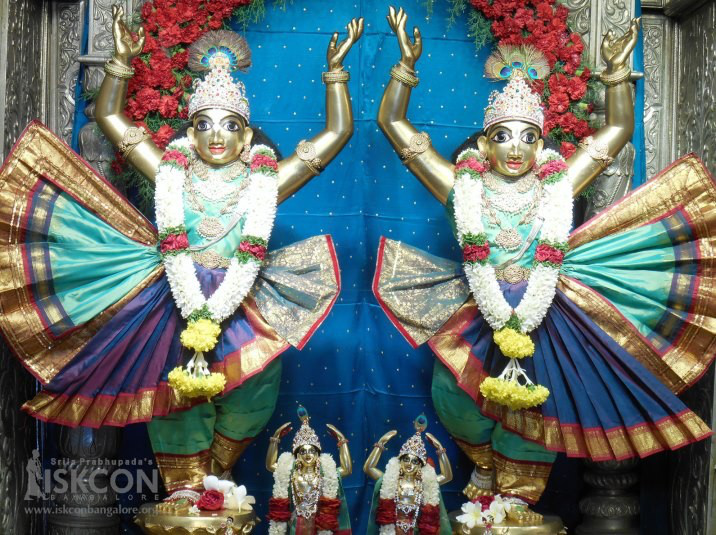 Love for God only through pure knowledge – Bhaktivinoda Thakur